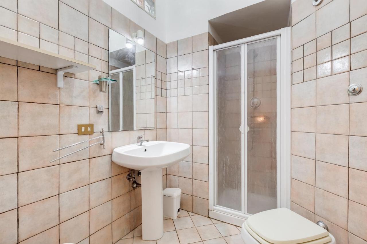 Appartamento Con 3 Camere Da Letto E 2 Bagni Vicino Al Vaticano Рим Екстериор снимка