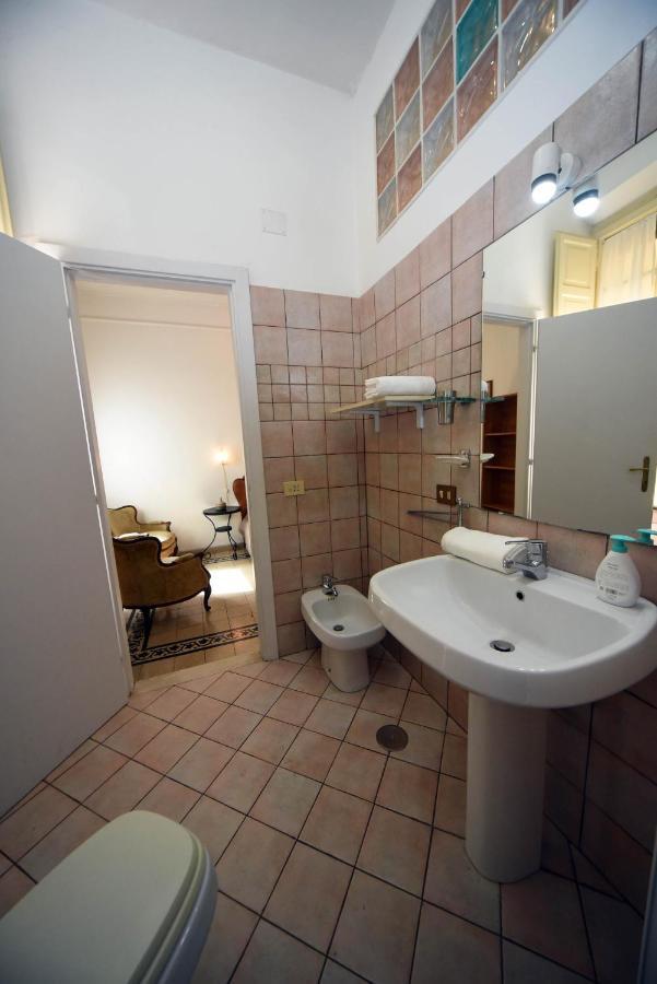 Appartamento Con 3 Camere Da Letto E 2 Bagni Vicino Al Vaticano Рим Екстериор снимка